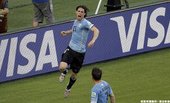 Edinson Cavani罰球破門