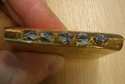 Measuring gold purity using no