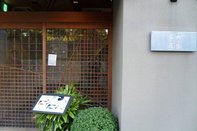 六盛茶亭門口