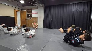 [ 參訪巴柔 ] 本土 BJJ 黑帶AL教練(兒童班)