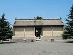 后土/神農氏後裔，共工之子句龍（后土），因善於治理水土，後來