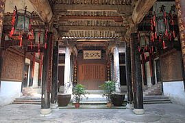 270px-Lanxi_Zhugecun_2011.04.24_09-06-54