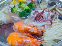 夏天的開胃就交給酸爽的酸菜鍋 x 十味觀酸菜白肉鍋🍲