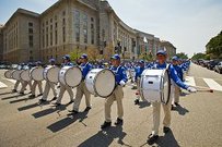 2010-7-24-falun-gong-dc-parade-720-1-03--ss.jpg