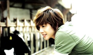 1280x768 Hyun Joong 賢重