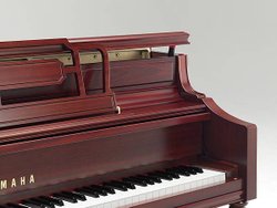 YAMAHA M2直立鋼琴 胡桃木經典歐式外型