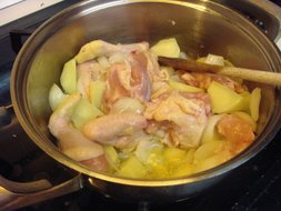 pollo in potacchio (2).JPG