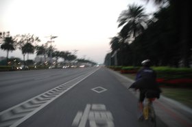 0101 167-黑影.jpg
