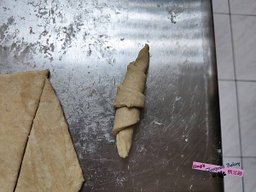牛角可頌 熊足跡 (42)