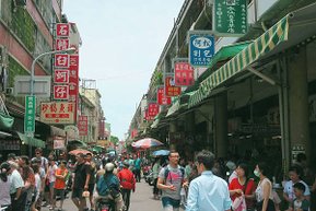 【台南】2024 最新！台南市區一日遊 經典行程&amp;必吃美食推