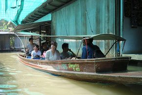 【泰國自由行】丹嫩莎朵水上市場 必知的四件事！平日可以來嗎？