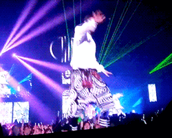 tumblr_mydbjpMmzE1s8c78no3_250.gif