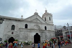 Basilica Minore del Santo Nino外