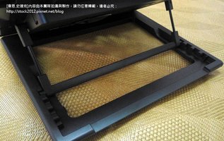 [3C體驗]Cooler Master散熱墊開箱文,推薦Cooler Master Notepal ERGOSTAND LITE 支架式散熱墊試用,,圖文分析(訊凱國際,冷至尊,降溫,教學) (13)