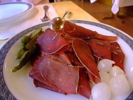 V 3 (341).JPG