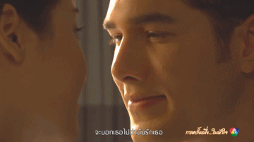 oao62i4zqTHuj8qXj1N-o.gif