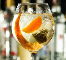 Gin-and-Tonic-Barcelona.jpg