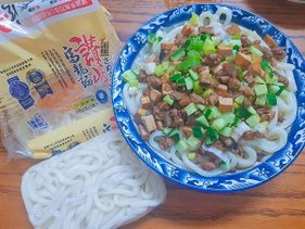 Q彈有勁家樂福新品 x 南僑讚岐急凍熟麵