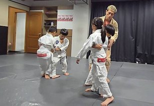 [ 參訪巴柔 ] 本土 BJJ 黑帶AL教練(兒童班)