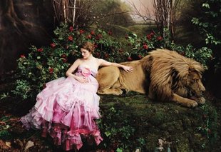 1281328362-beauty-and-the-beast06