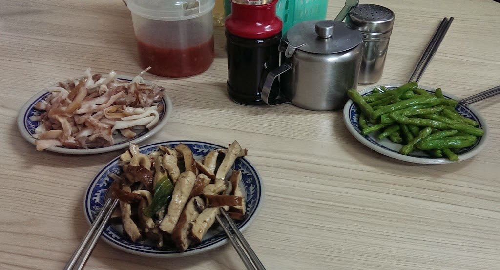 【國內旅遊】二天一夜小旅行之~金溫州餛飩大王，只能說特別！(