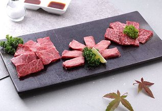 燒肉花菱屋-特選和牛厚切牛舌、牛五花肉、牛里肌肉