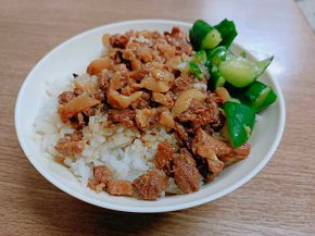 大湖滷肉飯,特製小黃瓜,大湖巷弄美食