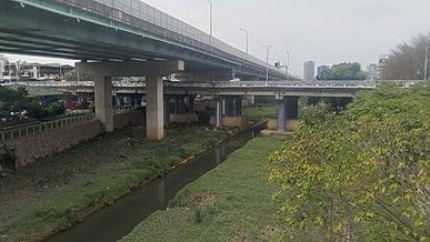 [新北旅遊]橫跨湳仔溝的津渡橋，百年以來城市地點變化，兼具生