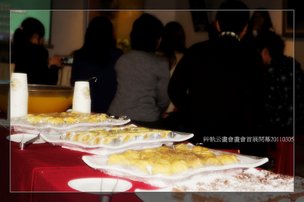 2011首展開幕26.JPG