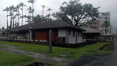 [宜蘭旅遊]宜蘭縣歷史建築群化龍一村，走過不同時代下、賦予老