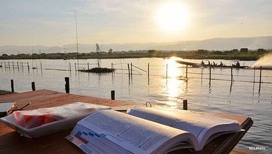 Paramount Inle Lake and Book