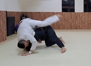 [ 參訪BJJ ] 無界柔術館長林柏瑜 (柔術浪人的巴柔Gi