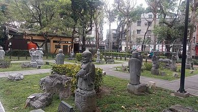 [新北旅遊]接雲寺附屬公園柏壽公園，這裡是南雅夜市商圈重要夜