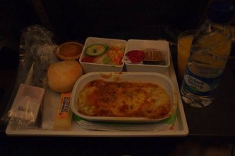 20121206-010. 華航飛機晚餐