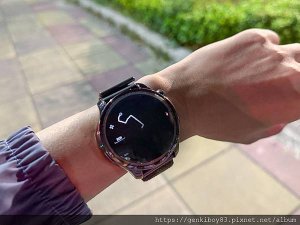 [開箱] 了解身體密碼就靠 Amazfit Balance 