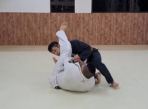 [ 參訪BJJ ] 無界柔術館長林柏瑜 (柔術浪人的巴柔Gi