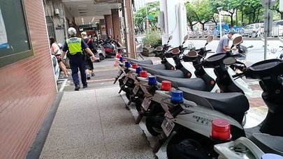 警察 (3).jpg