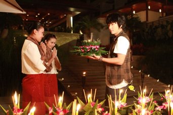 Loy Kratong-Lee jun Ki_調整大小 .jpg