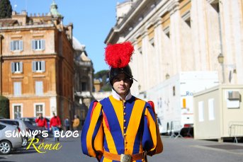 Vatican Guards02.jpg