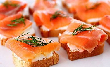 Italian Crostini (ㄧ口三明治）也稱為Ope
