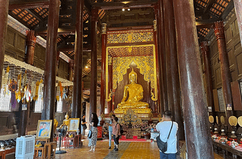 古樸典雅的純柚木廟宇 - วัดพันเตา 盼道寺 Wat