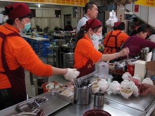 高雄 食記 成男生肉粽店