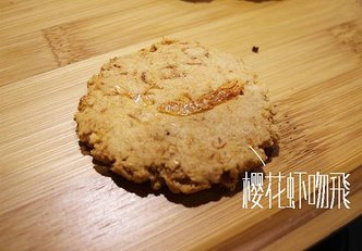 櫻花蝦吻飛.jpg