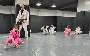 [參訪 BJJ] 巴西柔術黑帶法國教練 JP 在台灣 (幼兒