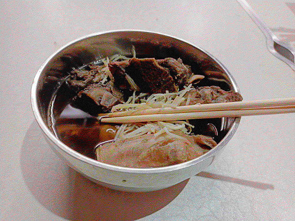 排骨肉,大湖藥燉排骨,在地消夜介紹