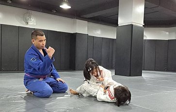 [ 參訪巴柔 ] 蚊子重重的BJJ 幼兒班 (4~7歲)