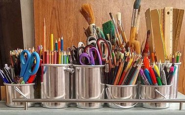 繪畫工具、美術用品的銷售人員要保勞保、加入工會，就趕快加入圖