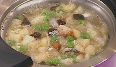 竹笙白果蟹肉羹