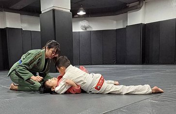 [ 參訪巴柔 ] 蚊子重重的BJJ 幼兒班 (4~7歲)