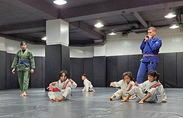 [ 參訪巴柔 ] 蚊子重重的BJJ 幼兒班 (4~7歲)